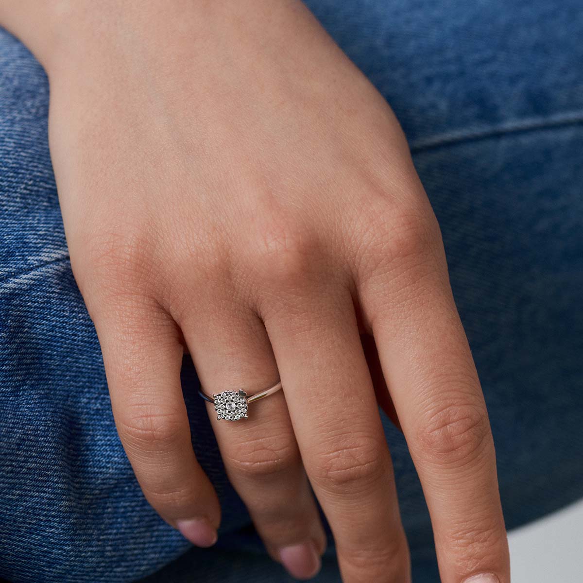 Anello solitario